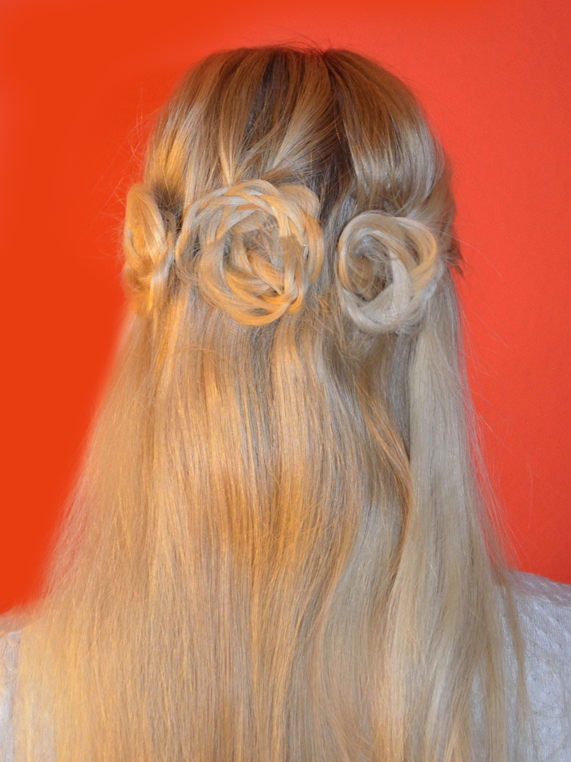 Braided-Flower-Crown-Roses-Frisuren-Inspiration-Flechtfrisuren-Blog-Belle-Melange-Beauty-4